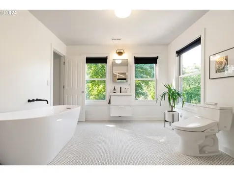 3818 Sw Spring Garden Street Portland OR 97219