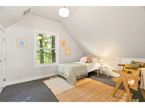 3818 Sw Spring Garden Street Portland OR 97219