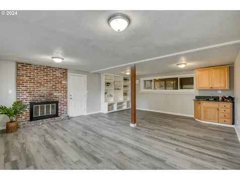 6475 Sw Fisher Avenue Beaverton OR 97008