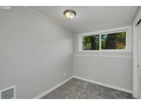 6475 Sw Fisher Avenue Beaverton OR 97008