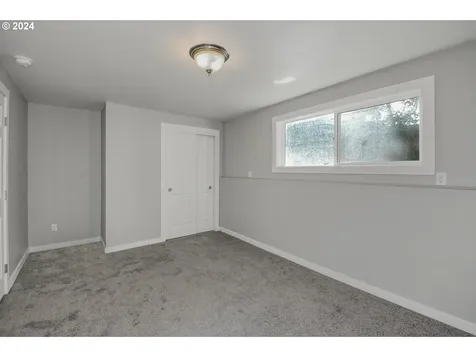 6475 Sw Fisher Avenue Beaverton OR 97008