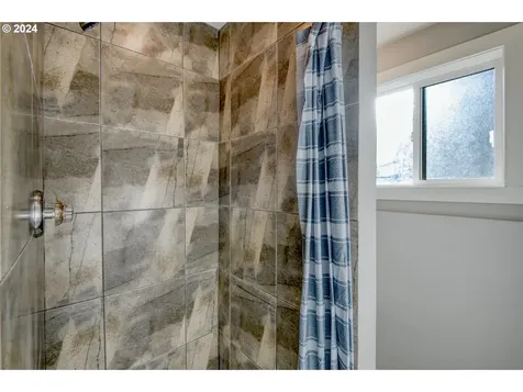 6475 Sw Fisher Avenue Beaverton OR 97008
