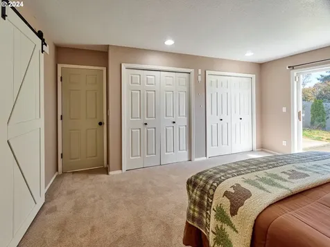1114 Fernwood Court NW Salem OR 97304