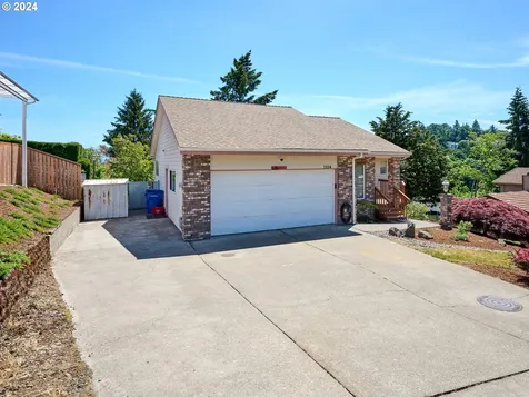 1114 Fernwood Court NW Salem OR 97304