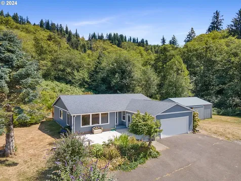 17995 Evergreen Drive Cloverdale OR 97112