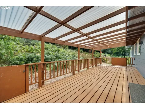 17995 Evergreen Drive Cloverdale OR 97112