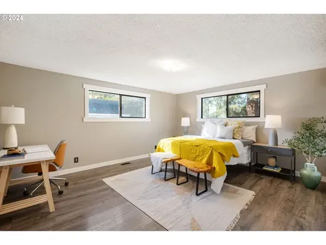753 SE 141st Avenue Portland OR 97233