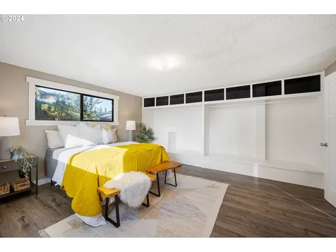 753 SE 141st Avenue Portland OR 97233