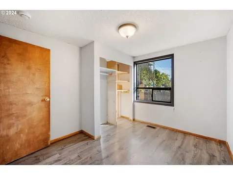 753 SE 141st Avenue Portland OR 97233