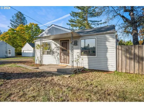 753 SE 141st Avenue Portland OR 97233