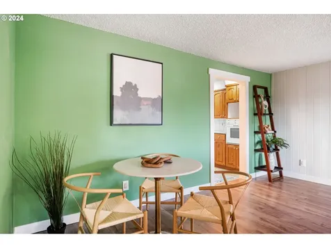 753 SE 141st Avenue Portland OR 97233