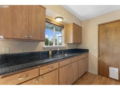 11860 Sw King George Drive Portland OR 97224