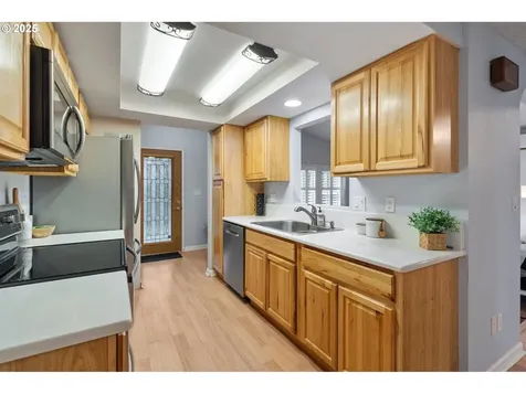 15804 NE 6th Circle Vancouver WA 98684
