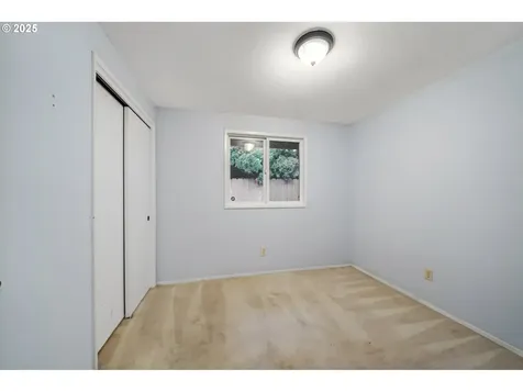 15804 NE 6th Circle Vancouver WA 98684