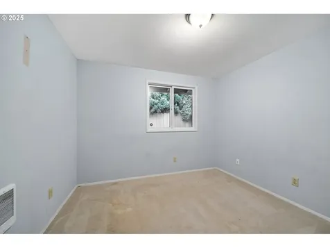 15804 NE 6th Circle Vancouver WA 98684