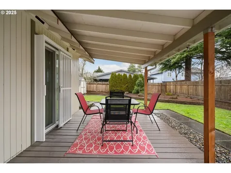 15804 NE 6th Circle Vancouver WA 98684
