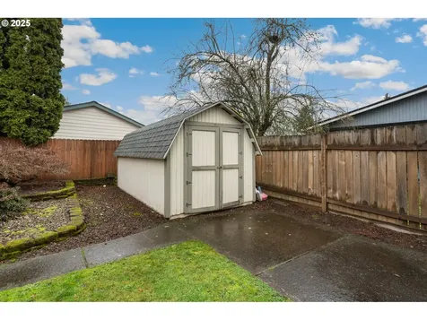 15804 NE 6th Circle Vancouver WA 98684