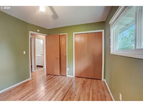 880 Nw Cascade Court Gresham OR 97030