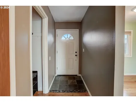 880 Nw Cascade Court Gresham OR 97030