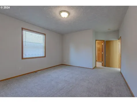 2403 Gardenia Street Forest Grove OR 97116