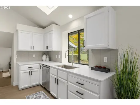 7340 SW 158th Place Beaverton OR 97007