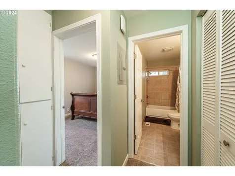 6525 SW 190th Avenue Beaverton OR 97078