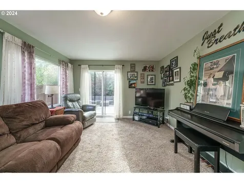 6525 SW 190th Avenue Beaverton OR 97078