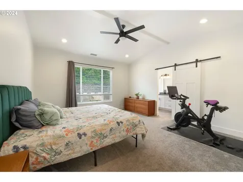 1935 Cleveland Street North Bend OR 97459