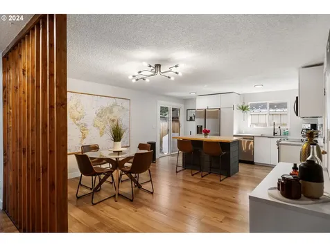 8910 N Endicott Avenue Portland OR 97217
