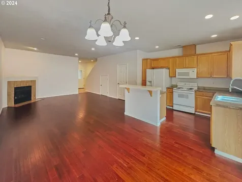 9289 SW Tanoak Lane Tualatin OR 97062
