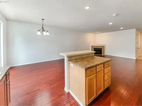 9289 SW Tanoak Lane Tualatin OR 97062