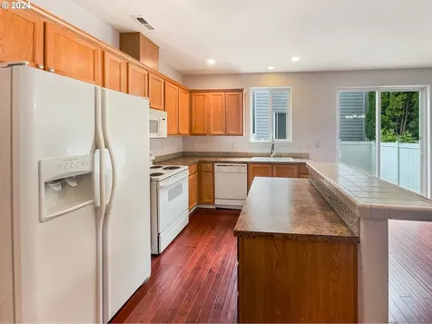 9289 SW Tanoak Lane Tualatin OR 97062