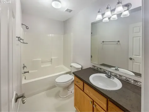 9289 SW Tanoak Lane Tualatin OR 97062