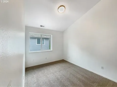 9289 SW Tanoak Lane Tualatin OR 97062