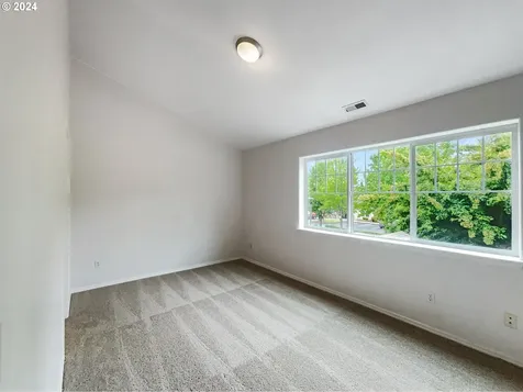 9289 SW Tanoak Lane Tualatin OR 97062