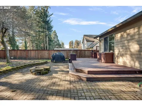 1104 N Hadley Road Newberg OR 97132