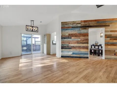1104 N Hadley Road Newberg OR 97132