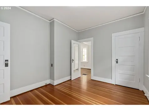 1715 Se 46th Avenue Portland OR 97215