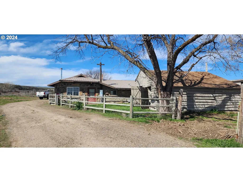5463 Highway Spur 95 Ontario OR 97914