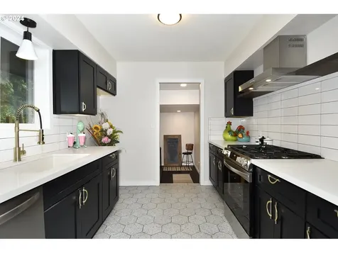 4255 Se 88th Avenue Portland OR 97266
