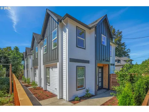 8428 E Burnside Street Portland OR 97216