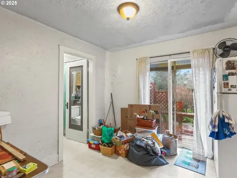 1815 SE 51st Avenue Portland OR 97215
