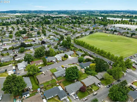4514 Arabian Court Se Salem OR 97317