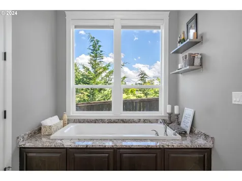 18418 Ne 25th Street Vancouver WA 98684