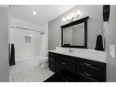 18418 Ne 25th Street Vancouver WA 98684