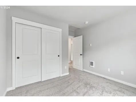 410 Sunset Court Amity OR 97101