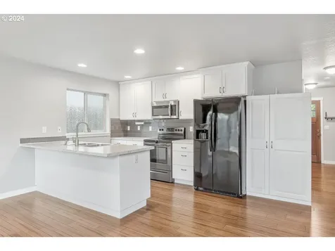 410 Sunset Court Amity OR 97101