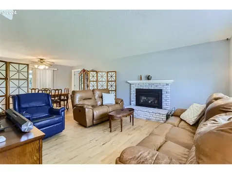 482 Ne 18th Avenue Hillsboro OR 97124