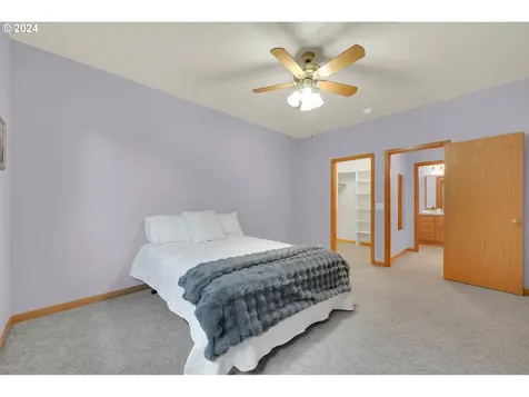 3183 Wolf Meadows Lane Eugene OR 97408