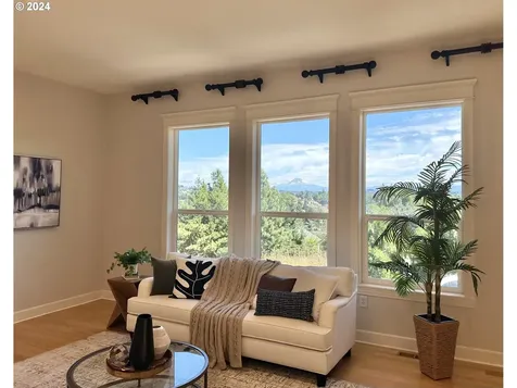 13707 SE Willingham Court Clackamas OR 97015